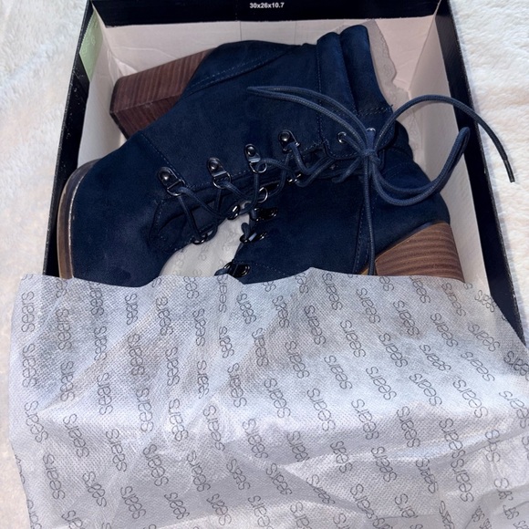 SM New York Black Lace Up Boots with Brown Heel Size 9 - Picture 6 of 14